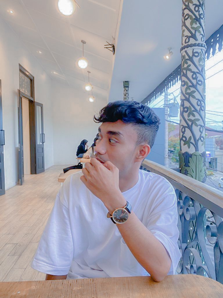 470Rinno's tweet photo. Aku terlalu cepat mempunyai rasa untuk kamu yang menganggap ku teman biasa https://t.co/FNVy3mduz8