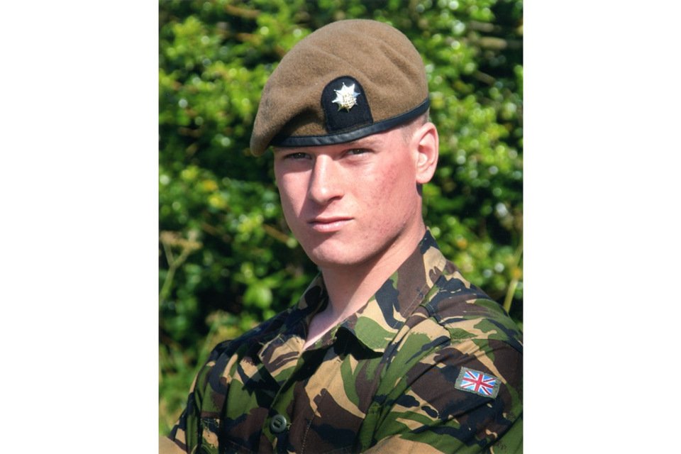 KeyserSosse's tweet photo. December 7th, 2009

Lance Corporal Adam Drane, aged 23 from Bury St Edmunds, and of 1st Battalion The Royal Anglian Regiment, was shot and killed whilst on duty at Check Point Paraang, southern Nad e-Ali, Helmand Province, Afghanistan 

Lest we Forget this brave young man 🏴󠁧󠁢󠁥󠁮󠁧󠁿 🇬🇧 https://t.co/YpbMzQezQ7