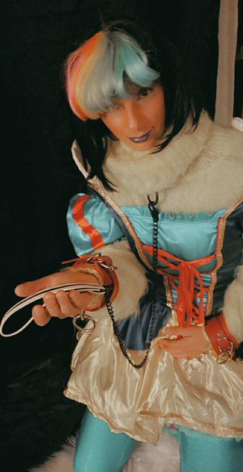 I think she asking to hold her leash #woolsissy #sweaterfetish #fetishmodel #femdom https://t.co/RgM<a href="/tag/woolsissy"class="tags">#woolsissy</a><a href="/tag/femdom"class="tags"><span>#femdom</span></a><a href="/tag/fetishmodel"class="tags"><span>#fetishmodel</span></a><a href="/tag/sweaterfetish"class="tags"><span>#sweaterfetish</span></a>