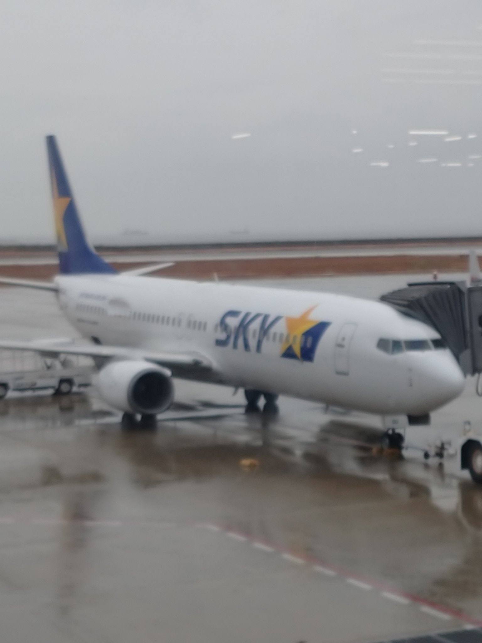 Minotaka 羽田空港に向けて間もなくtake Off 次の目的地は さいたまスーパーアリーナ です 皆さまよろしくお願いいたします ももクリ21 ももクロ桃鉄 T Co Zczubks8tu Twitter