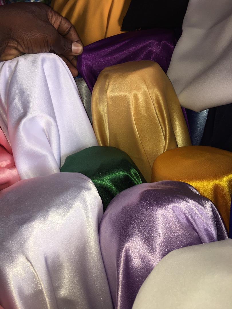 Tissu de qualité (type grain de diamant) pour vous mes client.es pour vous confectionner des robes, jupes etc...

COMMANDEZ 🛍 :

-En cliquant sur ce lien WhatsApp : wa.me/message/GIILFN…

-📞 : (+225) 59375395

-Sms, WhatsApp où Messenger

Nous livrons également