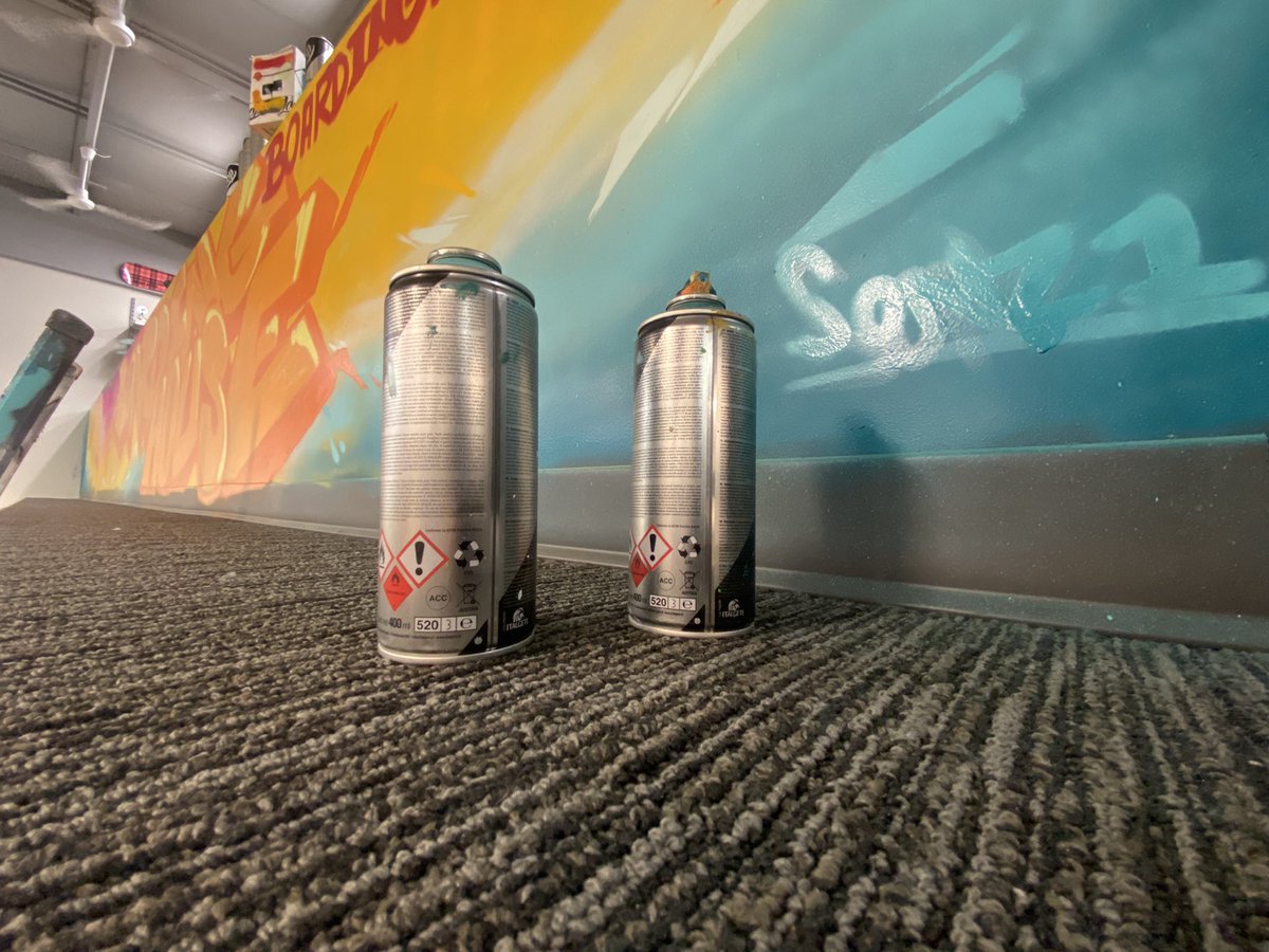 Sonz1_'s tweet photo. Finishing up at my office for the night. #graffiti #skateshop #thankful #looppaint #NFTGame #HaveFaith #goodtimes https://t.co/3kk7AcS9Hd