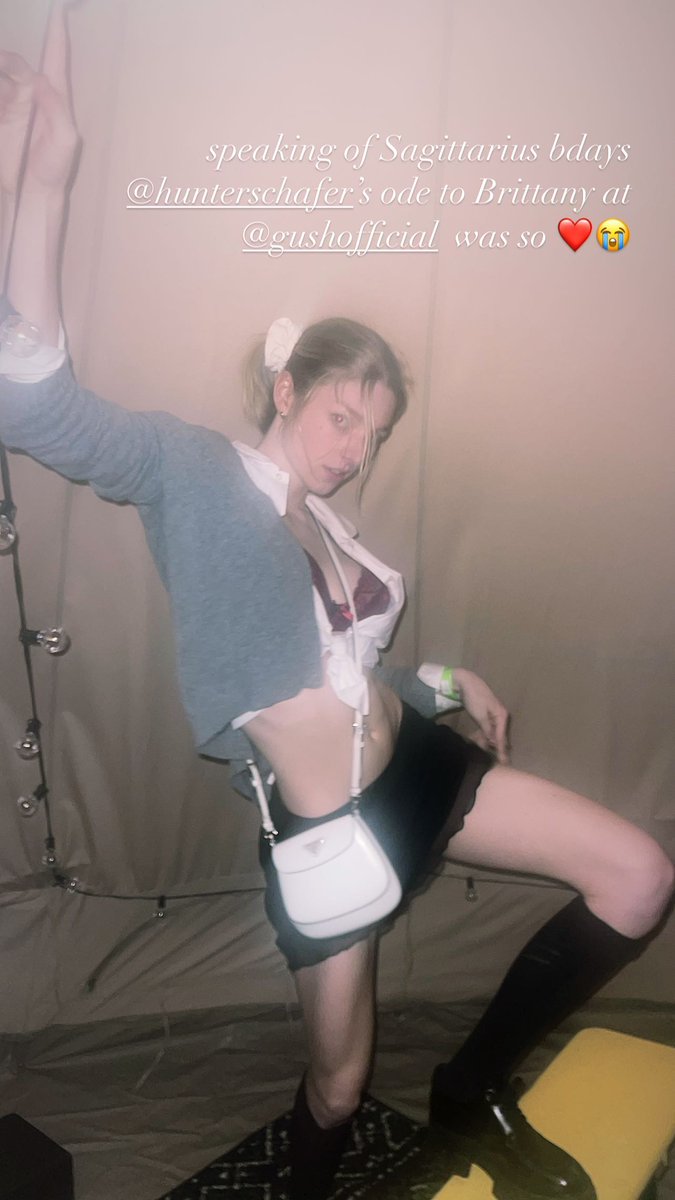 schaferfiles's tweet photo. hunter schafer dressed as britney spears for a party days ago https://t.co/XGPXrfEd0j