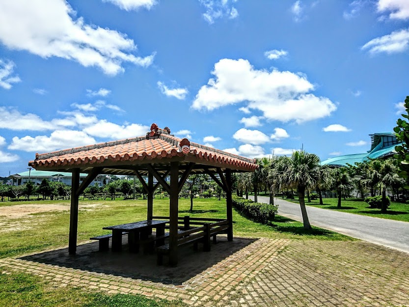 沖縄風景 ぎのわん海浜公園