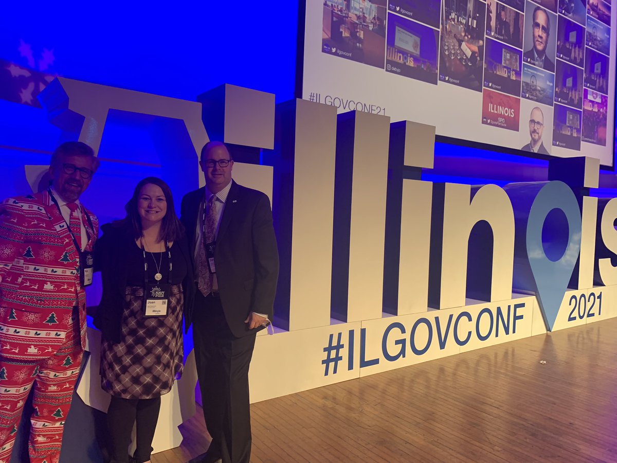 What a great evening. Inspiring. Plus, our <a href="/VisitQuadCities/">Quad Cities</a> Board Chairman wins the award for not only being the best DMO Chairman but most festive. Great job <a href="/enjoyillinois/">enjoyillinois</a> <a href="/ilgovconf/">ILGovConf on Tourism</a> #ICCVB #ILGOVCONF21 <a href="/destintl/">Destinations International</a> <a href="/USTravel/">U.S. Travel</a>