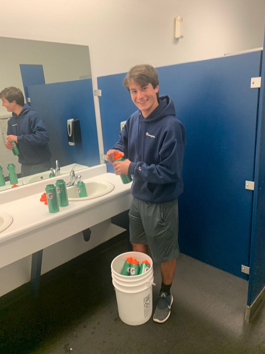 The Warriors dominate Franklin Regional to give them their first lost of the season!! 7-1 W with goals scored by Solomon, Pechulis, Crombie, Paterson, BKrop, Dupilka, and Opal. Kerrigan a brick wall in net. Warriors move on to play undefeated Armstrong Thursday!!