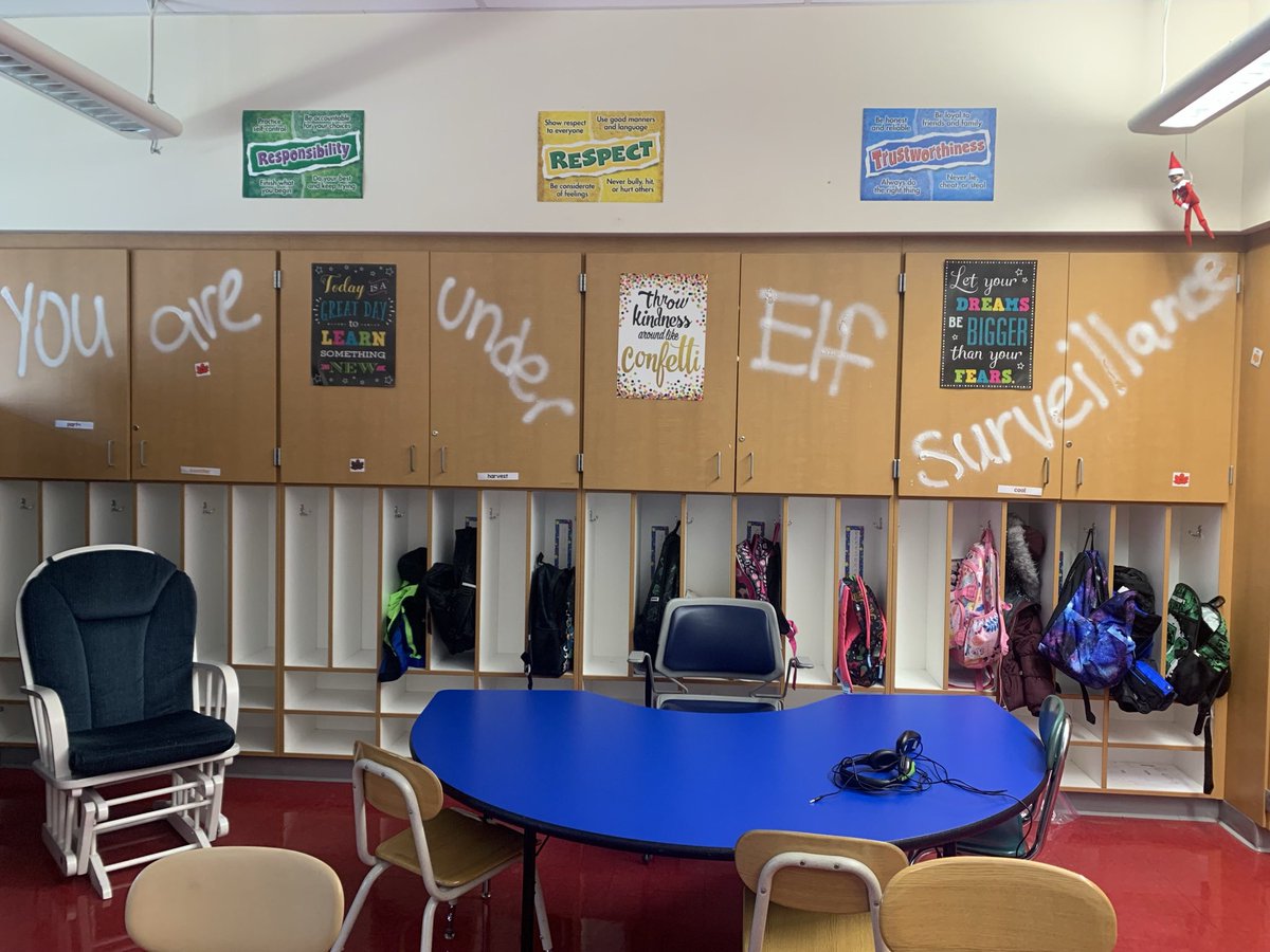 Classroom elves are visiting JTDS 🧝