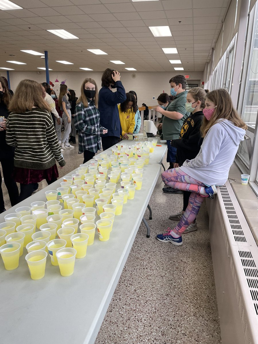 MadisonTrumbull's tweet photo. Today members of S.A.V.E Club led with kindness and compassion and shared a treat for day 6 of #14daysofaction The club sold cups of kindness today. All proceeds went to Toys for Tots. @NATIONALSAVE @sandyhook https://t.co/Cb0vCAS7ya