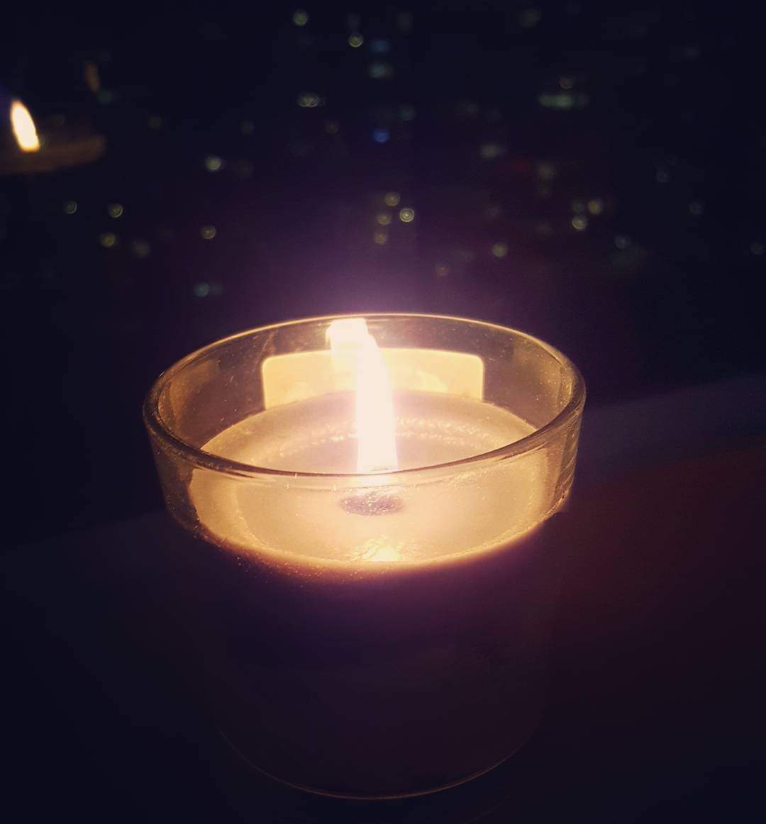 JaxZonneville's tweet photo. On a cold, windy night, I light a candle to recognize
National Day of Remembrance and Action on Violence Against Women 2021 in Canada #HerLight #OneSpark #NeverAlone https://t.co/8q0710t7Uz