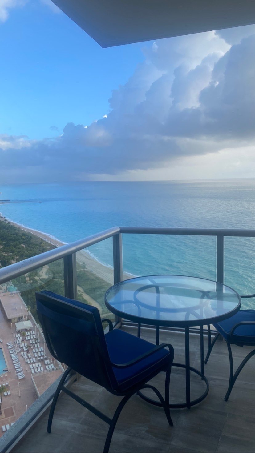 TW Pornstars - 1 pic. Sly Diggler. Twitter. Miami Vibes. 2:13 AM - 7