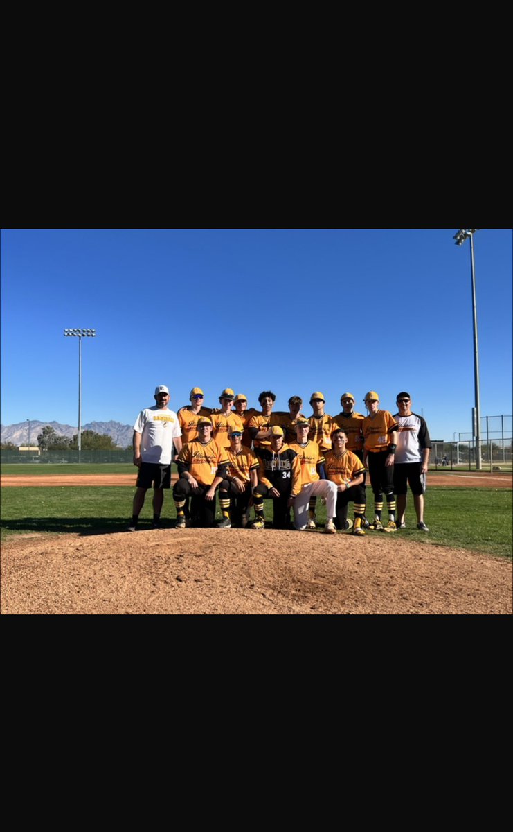 caydenhart27's tweet photo. super fun weekend with the boys in Tucson AZ. I went 4 for 7 with 2bi and an unforgettable walk-off on the weekend. Thank you @FiveToolAZ for a great experience and naming me a “Dude of the Day”! @Lakes_Baseball @AnthonyGliffe @LightningCoach2 @ILlightning https://t.co/0d118KkXPk