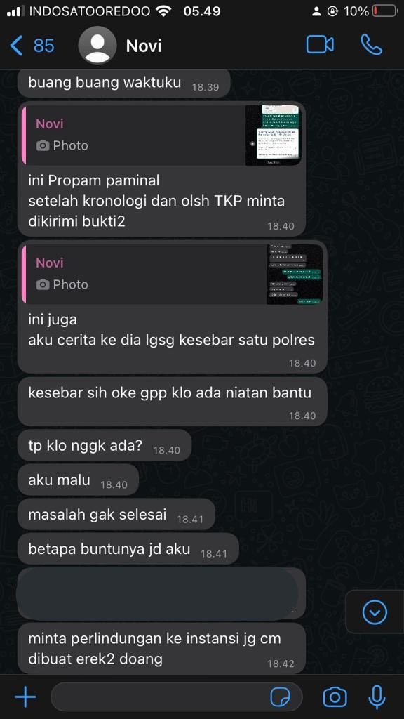 ohhellyeah90's tweet photo. Cuma interogasi, kepo akan kronologi, lalu berhenti .

Bukankah harusnya langsung ada tindakan bukan malah dibuat bahan obrolan lalu diketawakan ? :)

BUMI JAHAT !!!!
#percumalaporpolisi https://t.co/weadiQWMrw