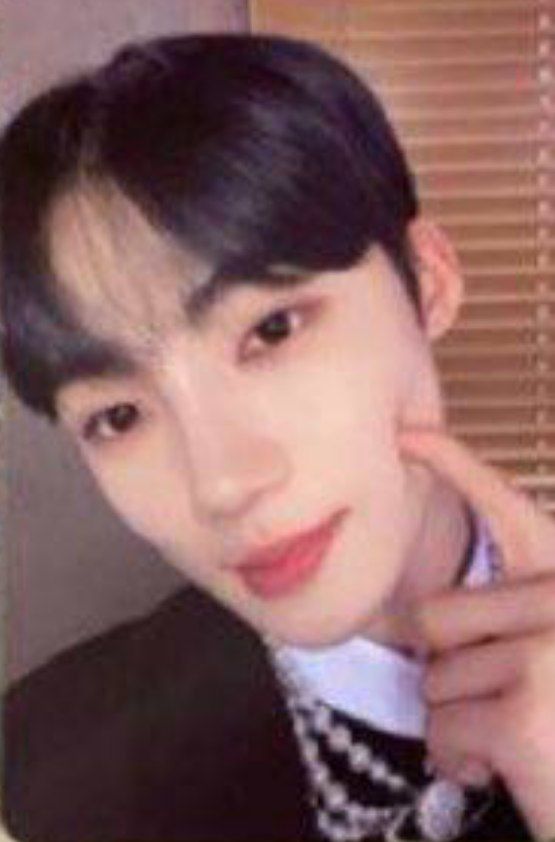 [Help rt]

Wts chanhee / new maverick beatroad / mihwadang rm 35 exc local pos only

#pasartbz #pasartheboyz