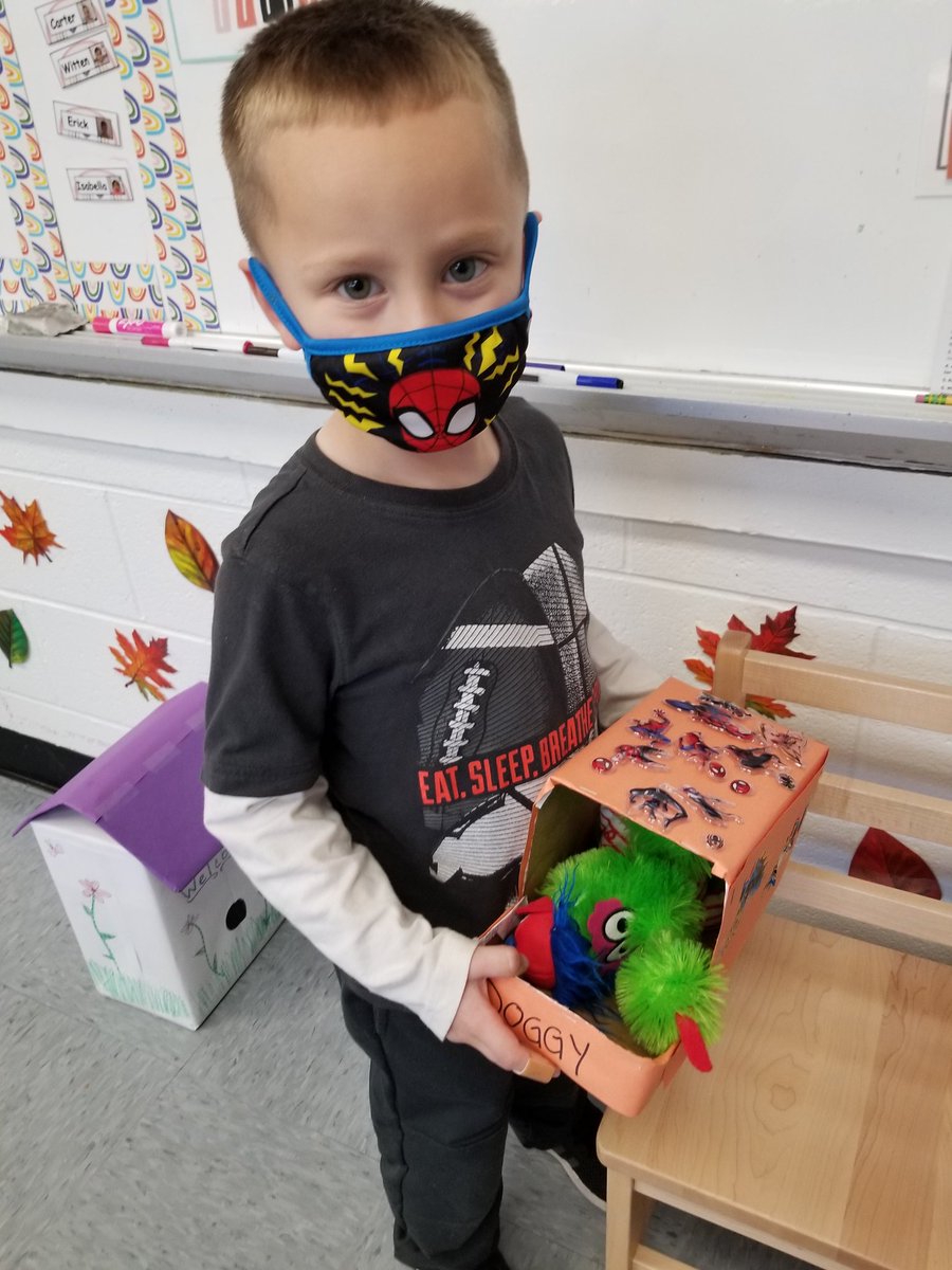 MrsHerrellPreK's tweet photo. Check out our creative pet houses we made to go with our Pet Study! Awesome job everyone! 😁🐶🐱🐇🐢🦜🐟 @KrisDeFazio @JenVanderburg @JamesburgPublic https://t.co/5hI0XNFfcC