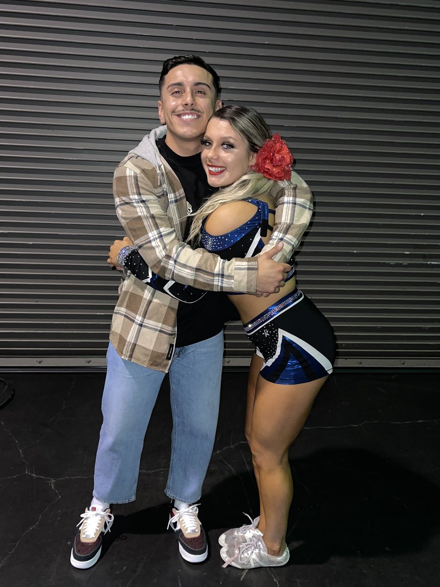 user071450's tweet photo. Classics got 1st place and level 4 grand champs pretty successful weekend👏🏼🥇 #classicsrock https://t.co/ij4mBWc9B7