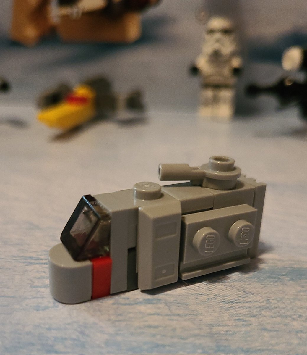 DiFlores23's tweet photo. Day 6 of the #StarWars #Mandalorian advent calendar @LEGO_Group --- It's a vehicle with a gun, I think. Lol, Andrew would know! #AdventCalendar #AdventForAndrew #AdventToRemember https://t.co/vJxTufVNWW