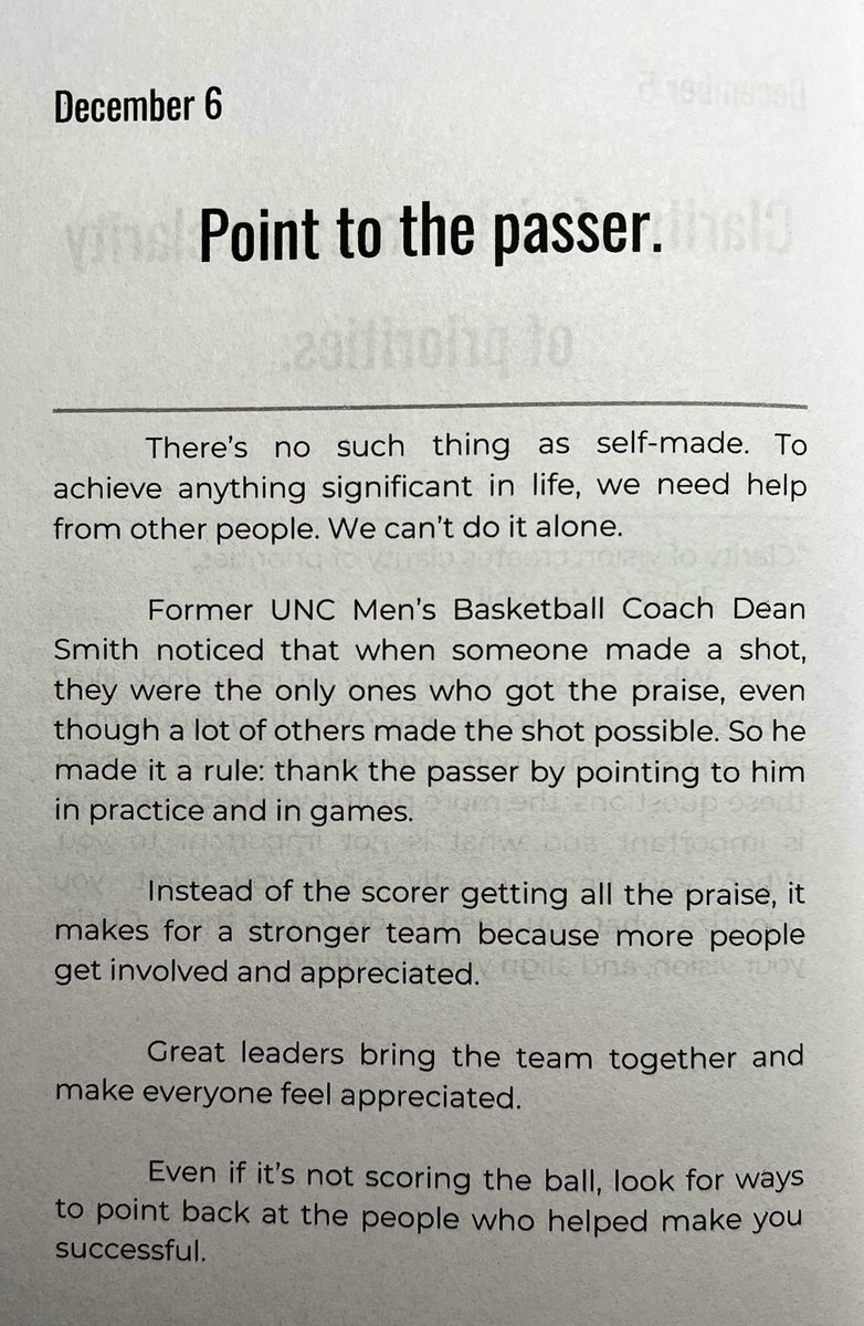 BaileyGrayvold's tweet photo. “...look for ways to point back at people who helped make you successful.” #PointToThePasser 👏 https://t.co/RflVYjQS17