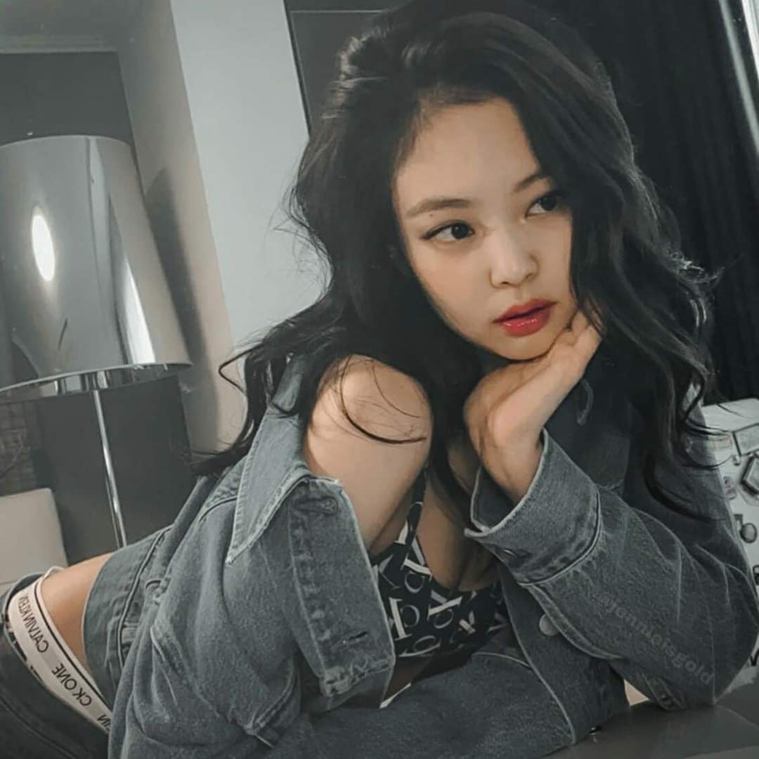 minhnhatyaaa's tweet photo. Jen về đây em thương ❤️
#JENNIE #BLACKPINK https://t.co/XLB73aGKkh