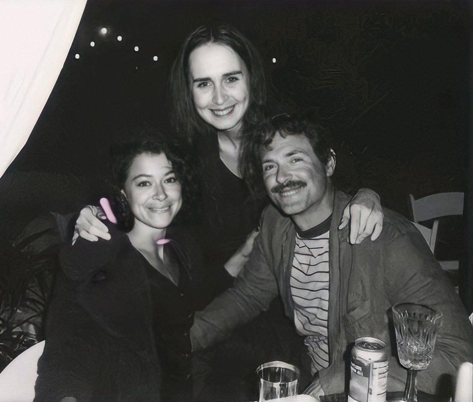 SestraHulk's tweet photo. another Thanksgiving polaroid of Tatiana Maslany with Brendan Hines &amp; Blythe Marks https://t.co/SwffWnbaMm https://t.co/fAk08fwNKB