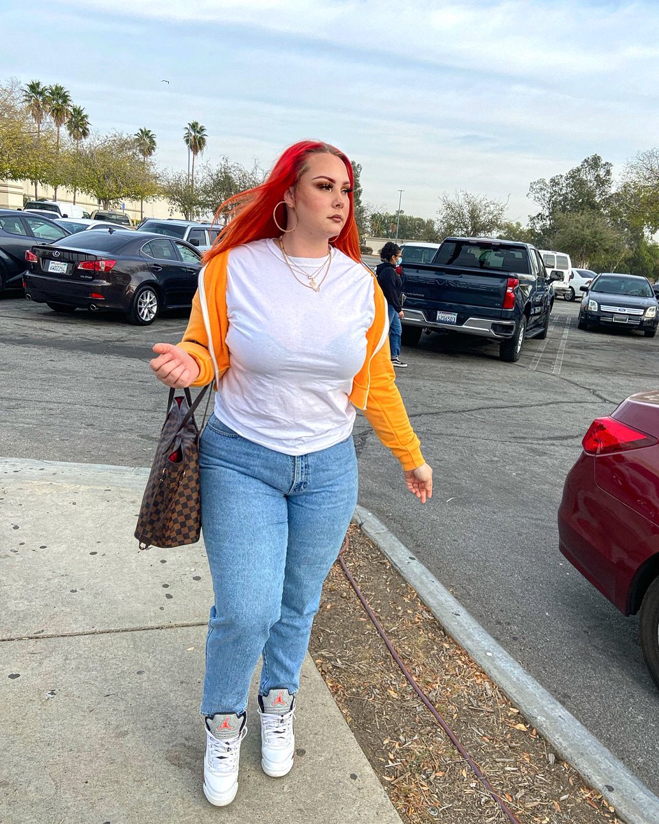 sharleyluv's tweet photo. Orange dream🍦 https://t.co/aSNl632Tha
