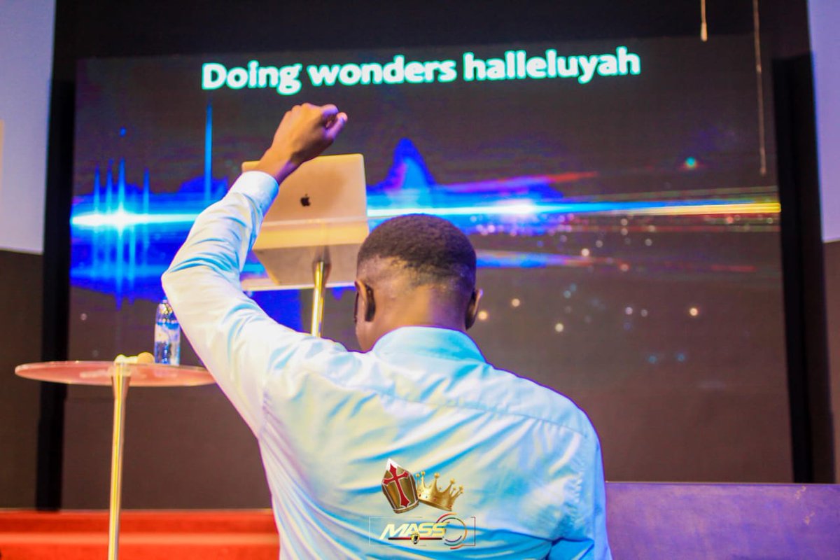 TOLUccI's tweet photo. It was my privilege to host youth volunteers from all around Nigeria at the MASS9.0 Inaugural Bootcamp.
Watch out #OperationWhirlwind activates. 9th Edition of our National Worship & Revival Gatherng is coming.
#MASS9.0 - Kings & Priests https://t.co/NaezcOLNzh