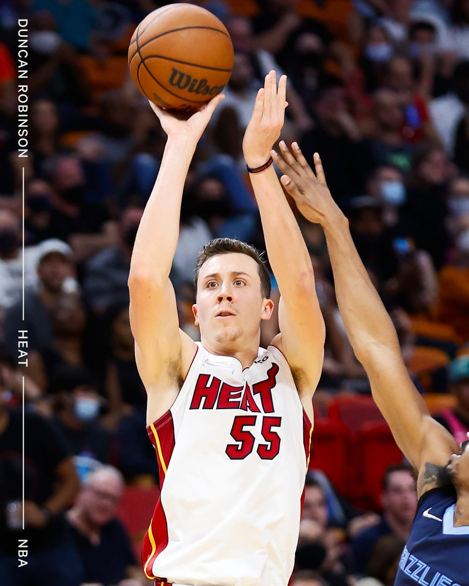 TheAthleticNBA's tweet photo. Duncan Robinson has made 602 3-pointers in 185 games.

No other player in NBA history has made 500 3-pointers in less than 185 career games.

@MiamiHEAT | @D_Bo20 https://t.co/ZCusjjlGwP