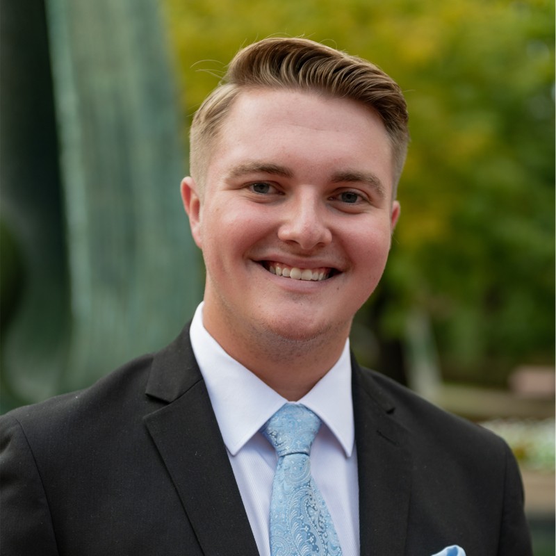 marshallusam's tweet photo. For our final #SAMShowcase of the semester, we'd like to introduce you to TWO of our Executive Board members this week!
The second is our VP of Communications/Operations, Zach Kincaid! He is a BBA student, an associate of the BB&T Center, and represents @herdbusiness in SGA! https://t.co/527V10nK7U