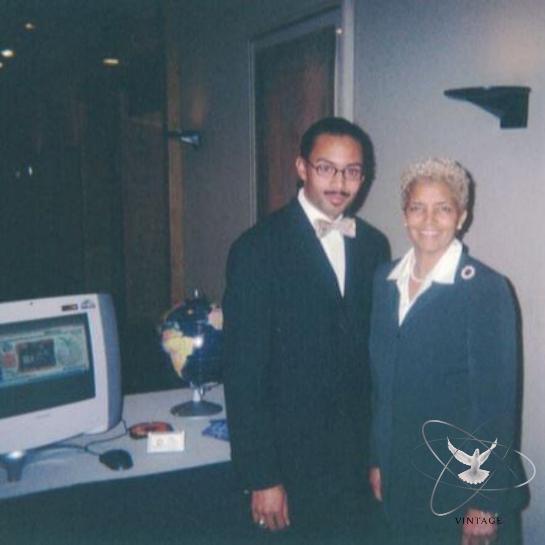 Sampson Acquisitions Acquires Piksel Americas, Piksel France, Kewego Espana and <a href="/StreamingFaith/">StreamingFaith</a> To Form Piksel Technology Corporation, linkedin.com/pulse/sampson-…