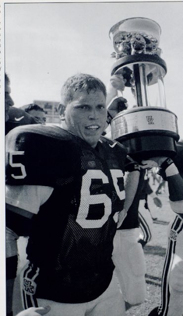 context_uk's tweet image. 