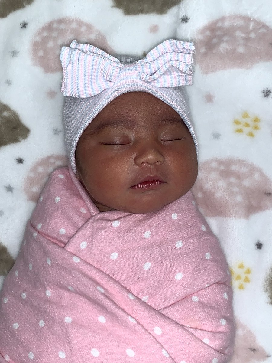 serinaaaaam's tweet photo. Azalea Rose Ochoa-Serrato, i adore you so much.🥺💗 https://t.co/chvEkccYS1