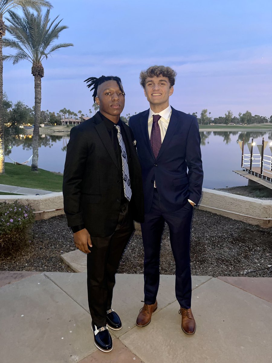 CoachSanders85's tweet photo. Congratulations to two senior @TitanFootballAZ Defensive Players that I’ve coached for three years at Arcadia for receiving an award tonight at the @ScottsdaleUSD all district banquet this evening! Proud of Antionio Green and Jack Spiekerman. You both deserve it! https://t.co/GIZkQyHTrE