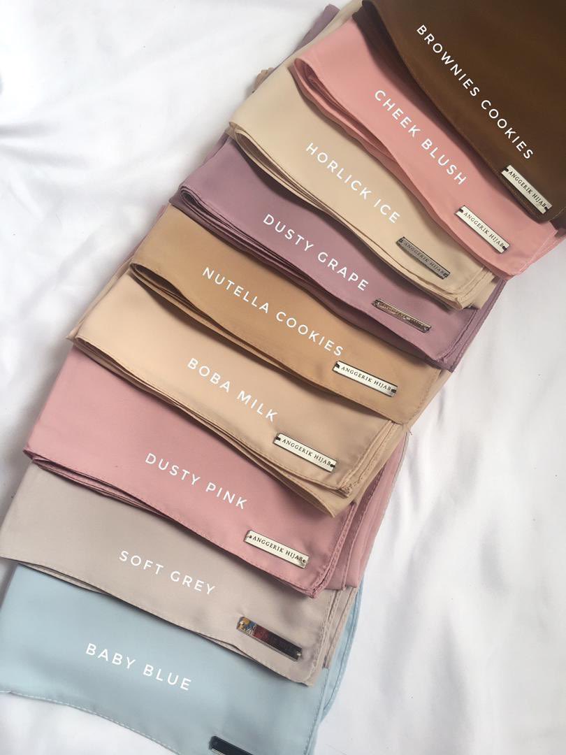 shopwithiraa's tweet photo. haiii korangggg nak bagitau yang Dinda Chiffon Satin shawl akan restock balik 🤩🎉

jangan tunggu lama lama, kalau nak book code yg korang nak boleh inform ira terus okay? 😘

🛒; https://t.co/wJog1FTLdn https://t.co/DFzIeiz8Xe