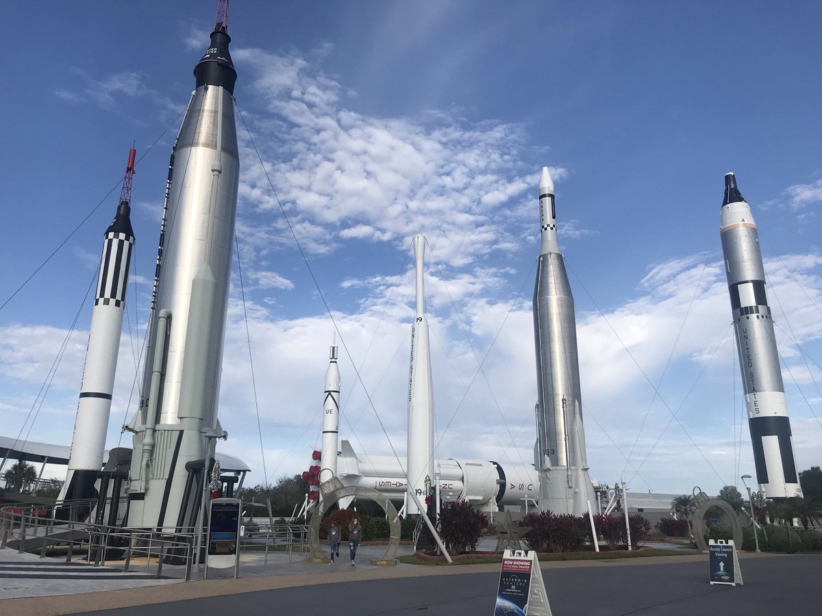 Mrs_S_Bradley's tweet photo. One year ago today this happened thanks to @TulsaSTEM and @DreamUp_Space. An amazing lifelong memory for these #SummitSTEAM students. https://t.co/f6A8Nbc4xc