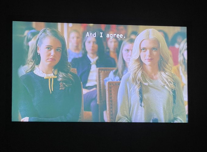 Currently ✨ https://t.co/oe72ClqyrN