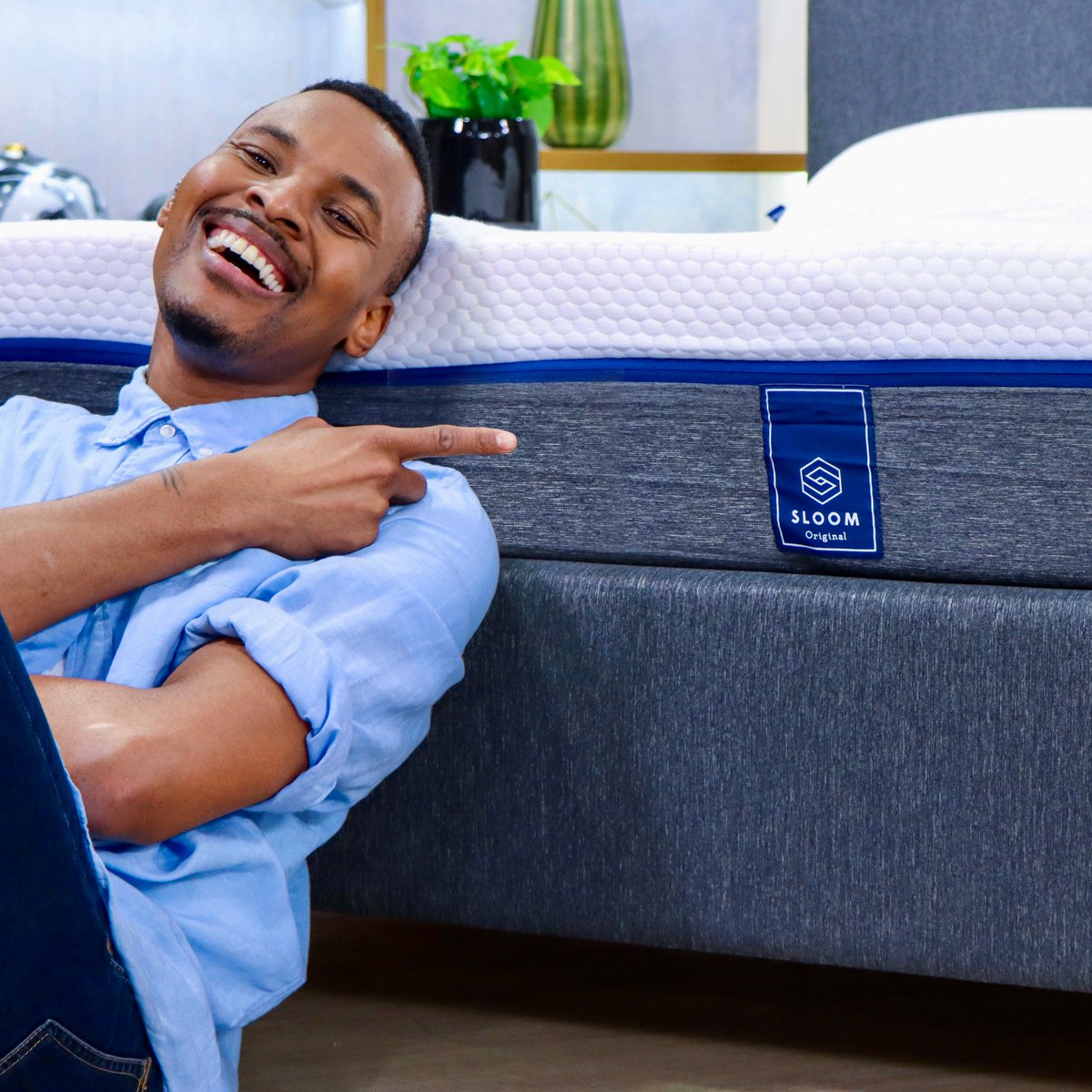 expressoshow's tweet photo. WIN a Sloom Queen size mattress to the value of R9000!
To enter, tell us: Why do you need a comfort adjustable mattress? Use #SloomSleep
Comp closes at 12PM TODAY!
Ts&Cs: https://t.co/DZsZE7w4bg
#ExpressoShow https://t.co/6i8ZhOb8aZ