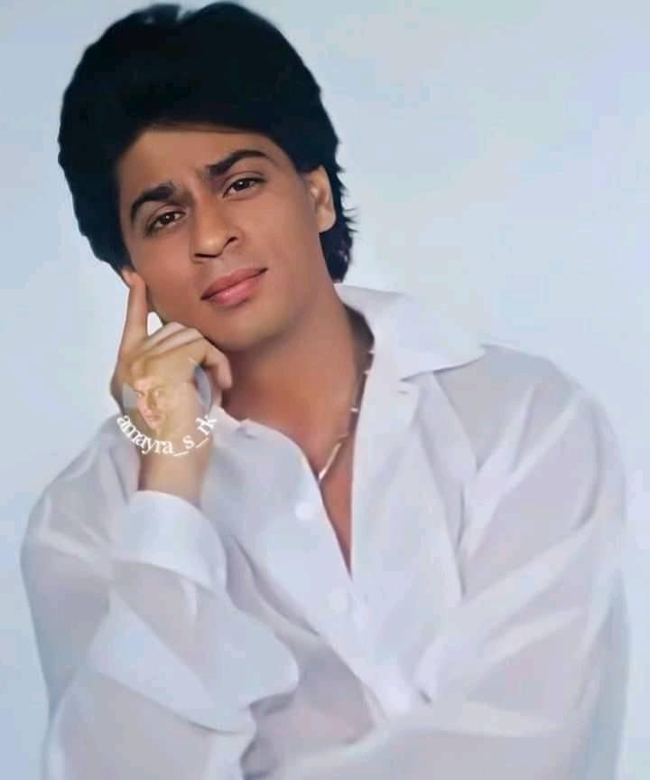 SRKInternationl's tweet photo. Good Morning 
#ShahRukhKhan #SRK #TeamSRKInternational https://t.co/J4depNe5pK