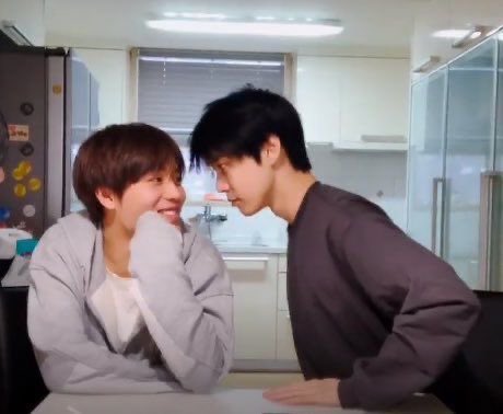 กุที่นั่งสอบ                  อาจารย์