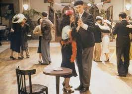 merlinpapin3's tweet photo. La Douceur de vivre de mon TOP30 du #CinémaItalien
24 - #LeBal de #EttoreScola (1983) avec #EtienneGuichard #RégisBouquet #FrancescodeRosa #MarcBerman
@Jouxplane83 @FredOL69007 @tbarnaud @Huxel https://t.co/X8sjoqjrC8