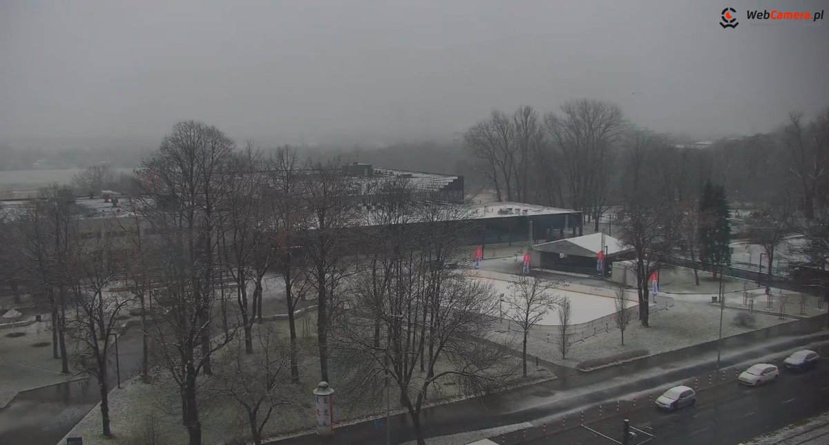 krakow_pl's tweet photo. Za oknem śnieg i deszcz🌨🌧Tak wita nas pierwsza grudniowa niedziela. #Dzień_dobry🙂
@MeteoprognozaPL #RynekPodgórski #NowaHuta #UnityCentre https://t.co/u7U2ytuzGV