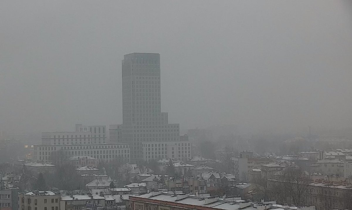 krakow_pl's tweet photo. Za oknem śnieg i deszcz🌨🌧Tak wita nas pierwsza grudniowa niedziela. #Dzień_dobry🙂
@MeteoprognozaPL #RynekPodgórski #NowaHuta #UnityCentre https://t.co/u7U2ytuzGV