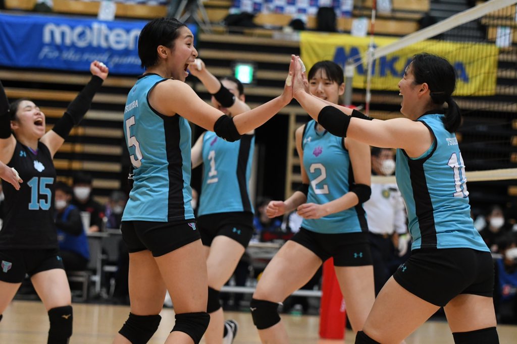 GakurenKoho's tweet photo. 【全日本インカレ女子トーナメント】
特設コート第2試合　3位決定戦
筑波大 3(26-24.25-11.26-28.25-20)1 長崎国際 https://t.co/BBQcL0QCbX