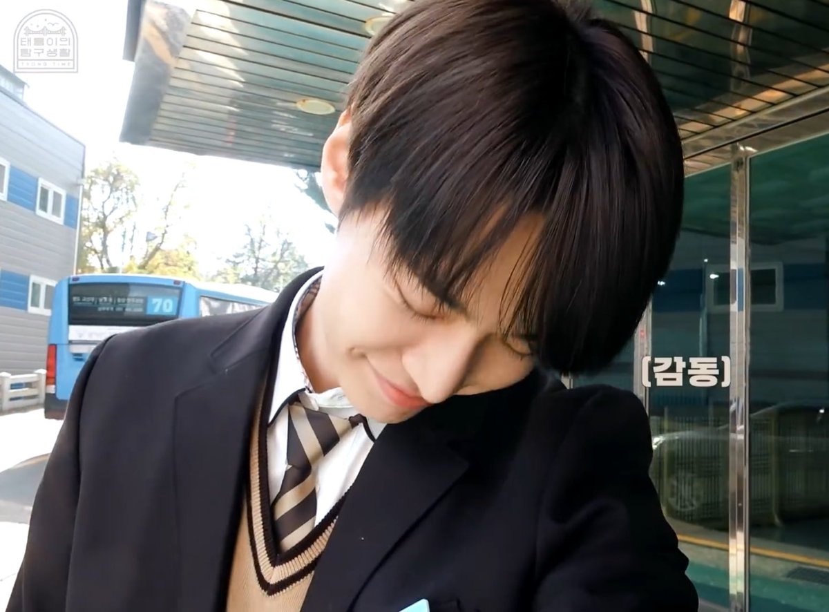 flirtydoie's tweet image. doyoung of the day