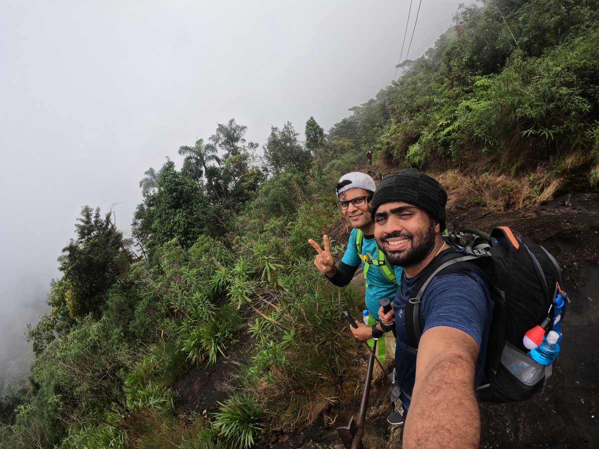 DrBukkabwoi's tweet photo. Did Sri Padaya hike via Erathna trail and got back by Sandagalathannna trail... Good stuff.. I m knackered...
#Detoxweekend #adamspeak #sosrilanka #sripadaya https://t.co/bd10U6liXz