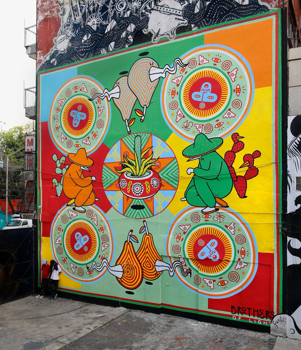 BROTHERS0FLIGHT's tweet photo. When in Mexico city...

#Mural #Brothersoflight #mexicocity #NFT #comingsoon https://t.co/MwklO7b7RH