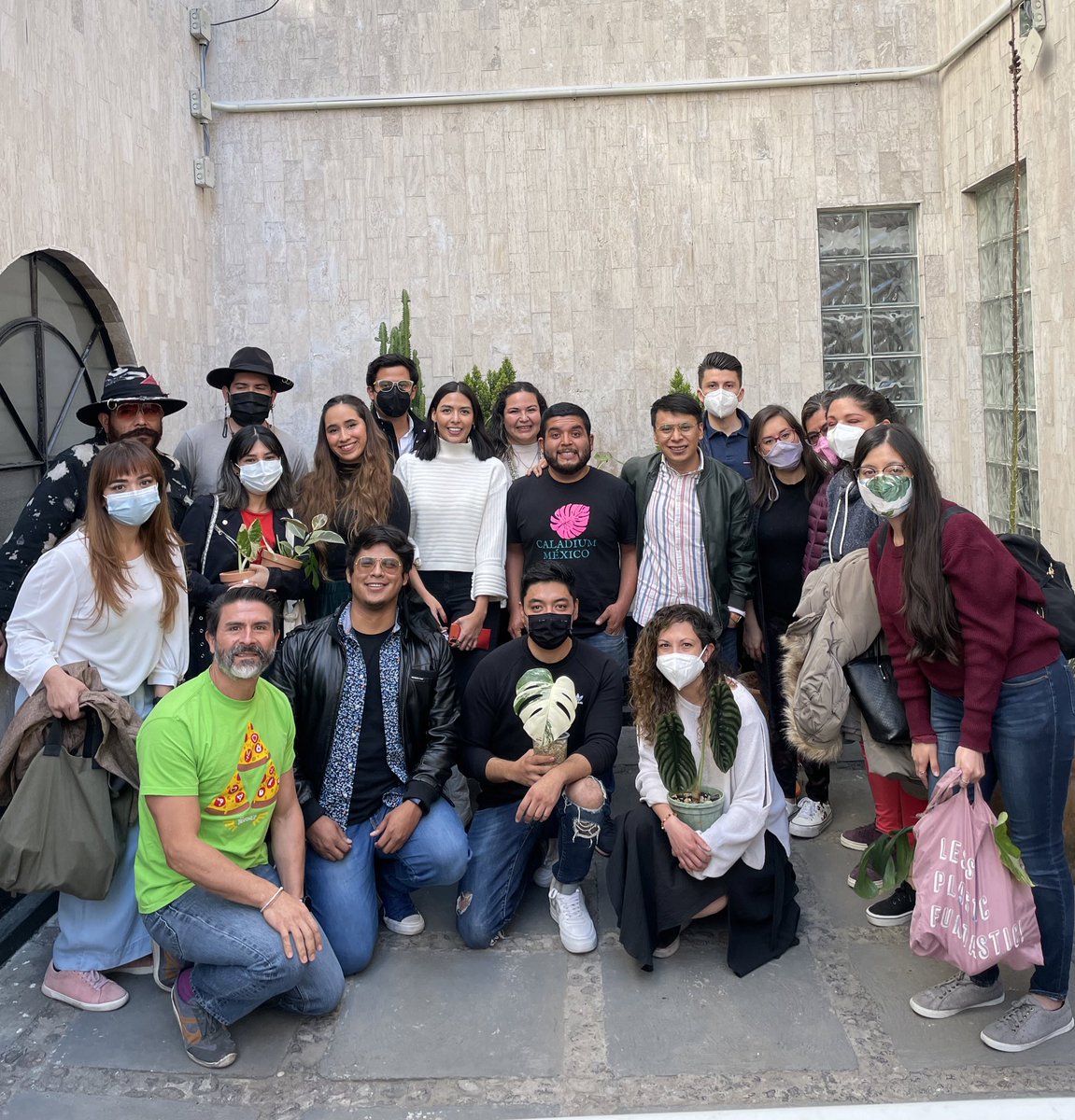 Un éxito el primer curso que dimos Beto de <a href="/caladiummexico/">Caladium México - Beto</a> y yo de reproducción de plantas exóticas, la pasamos de maravilla y conocimos gente increíble 🥰🥰🥰
