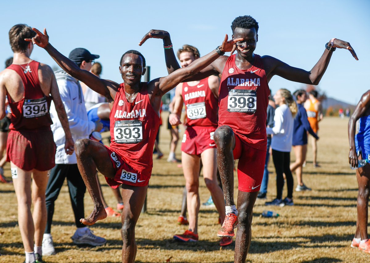 We see you @AlabamaFTBL! #ChampionshipSchool | #BamaXC | #RollTide