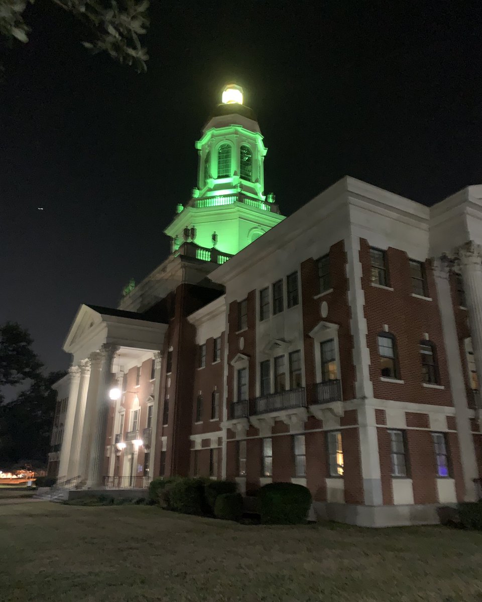 Baylor's tweet photo. The prettiest green that you ever did see.

#SicEm || #Big12Champs 🏆 https://t.co/Xt4aJ9GIkt