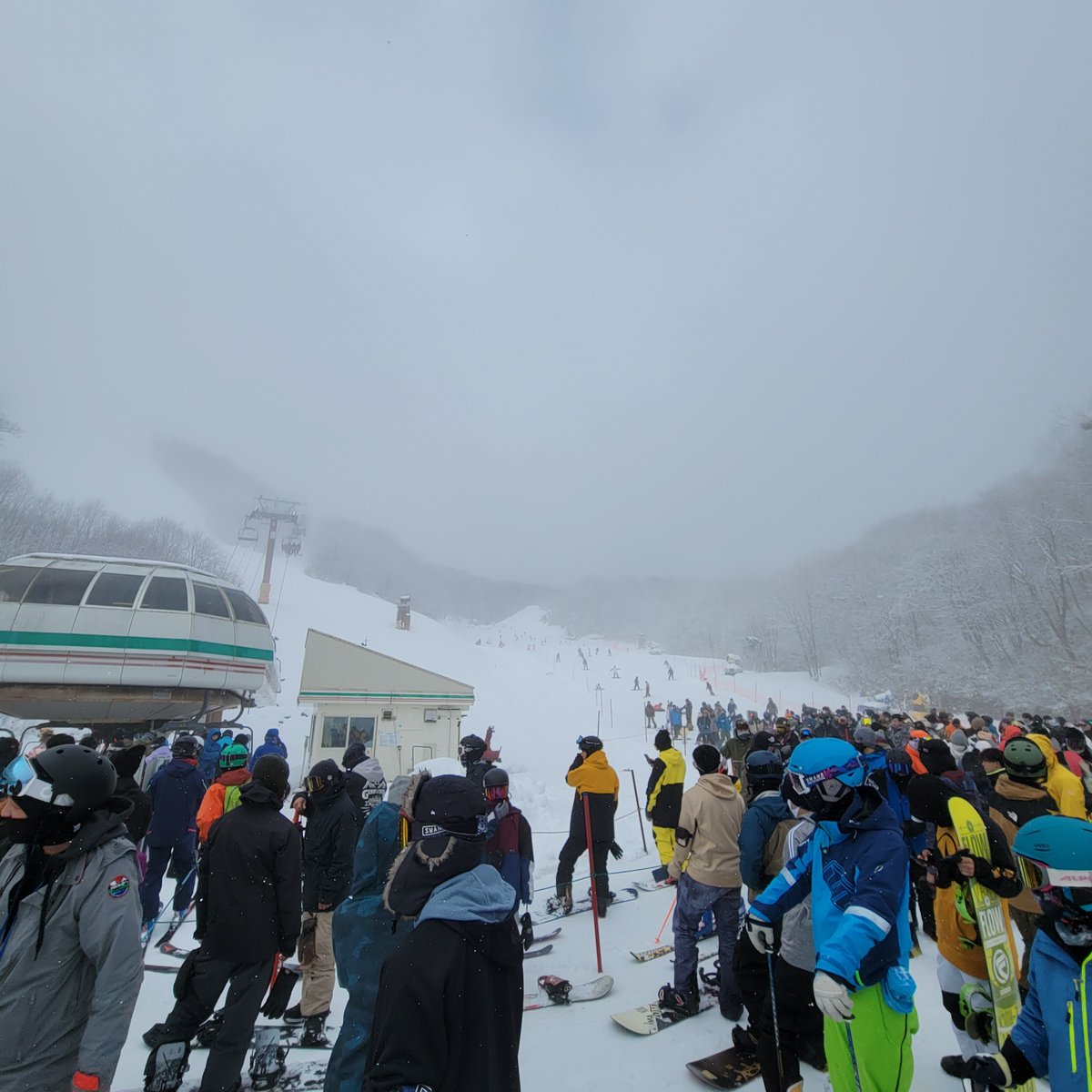 RYU_Snowboarder's tweet photo. 昨日のシーズンインは高鷲で😁
うまくなりたいっす🥺 https://t.co/PFxlI2Xejx