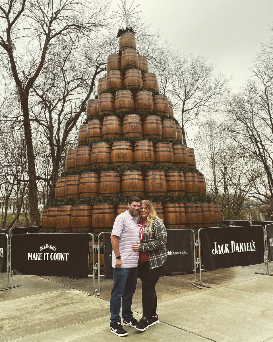 it’s jingle time 🎄🌟 @wilhelm_jeremy 
#hohoho #jackliveshere #tistheseason