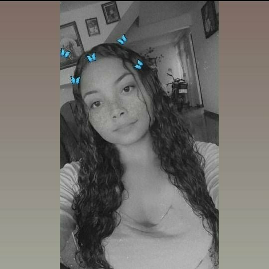 PLisseth17's tweet photo. #NuevaFotoDePerfil https://t.co/oFaxHy7CvN